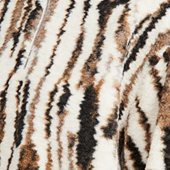 NWT Reformation Bolton Jacket in Zig Zag - Picture 6 of 6